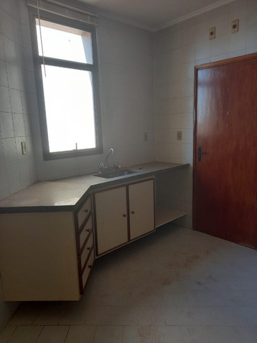 Imagem 14 de 21 de Apartamento - Ap00242 - 69676332