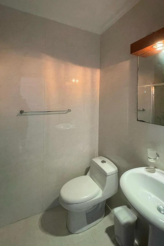 Clientes Alquilo Hermoso Apto. Resd Chelsea Court. El Parral