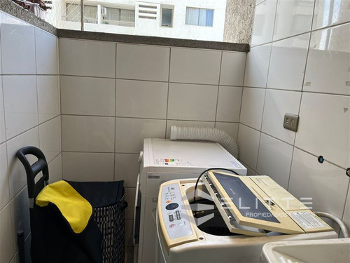 Depto. En Venta De 2d/2b En Ñuñoa Cercano A Metro Eyzaguirre