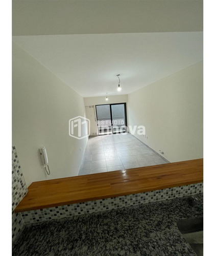 Imagen 7 de 11 de Duplex De 1 Dormitorio A Estrenar Con Patio, Vera Mujica 1200