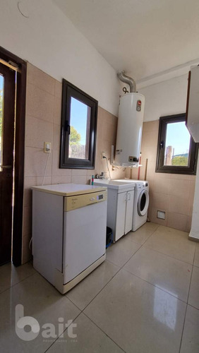 Imagen 20 de 29 de Venta Casa De 4 Dormitorios Con Pileta En Los Aromas, Valle Escondido!