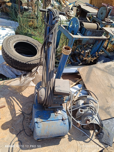 Se Vende Máquinas Pulidoras De Pisos De Madera