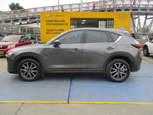Mazda CX-5 GRAND TOURING 4X4 2500CC AT AA
