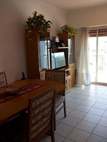 Departamento - Florida Mitre/este 2ambientes Con Balcón Y Baulera