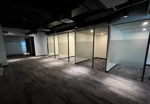 Propiedad Comercial En Metro Rodizzni 3450 M2