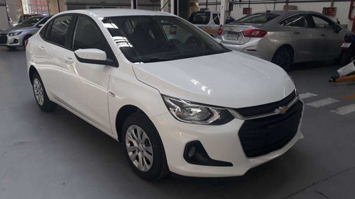 Chevrolet Onix Plus 1.2 Lt Retira Ya Forest Car Balbin #5