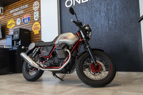 Guzzi V7 Ii Racer Onehaus Exclusivos Permutas Financiación.