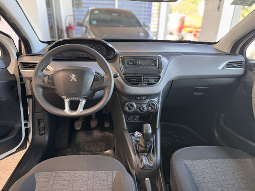 Peugeot 208 1.6 Active