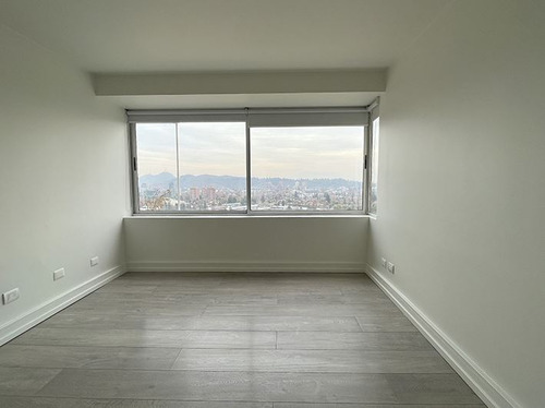 Departamento Full Remodelado En Venta En Vitacura / Vistas
