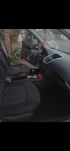 Peugeot 207 1.4 Sedan Xs
