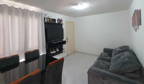 Apartamento Condominio Santa Cecília