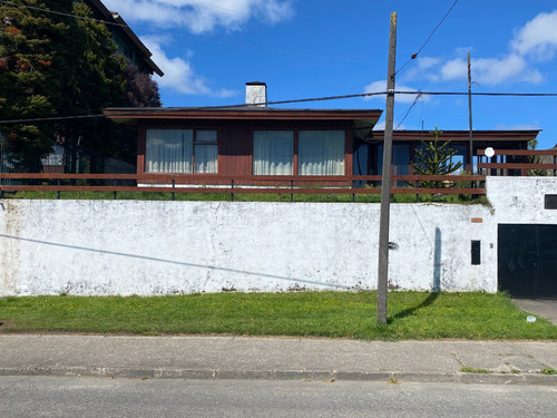 Casa Para Uso Comercial - Puerto Varas