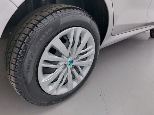 Fiat Cronos 1.0 FIREFLY FLEX DRIVE MANUAL