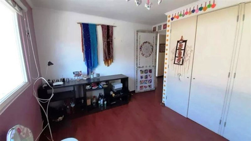 Casa En Venta De 5 Dorm. Alto Macul En La Florida