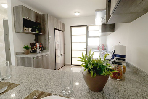 Casa En Venta, Riscos Zakia Queretaro