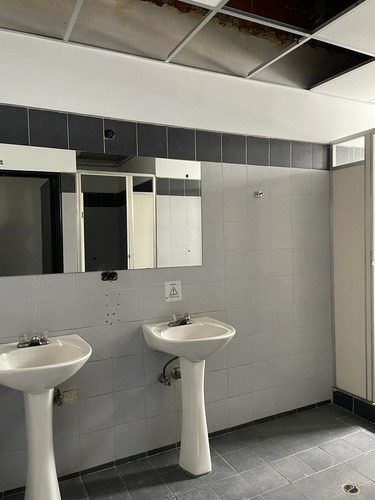 Piso Industrial En Alquiler - Urb. Boleita Norte