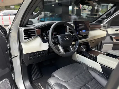 Toyota Sequoia 3.4 V6 Capstone