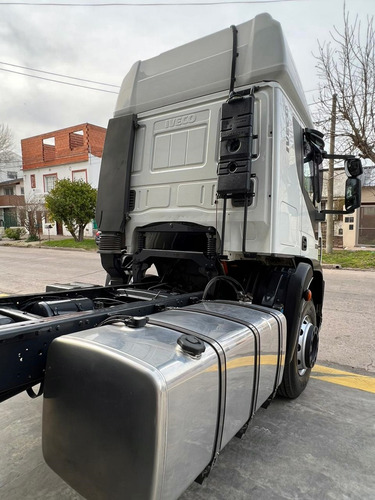 Iveco Cursor 330