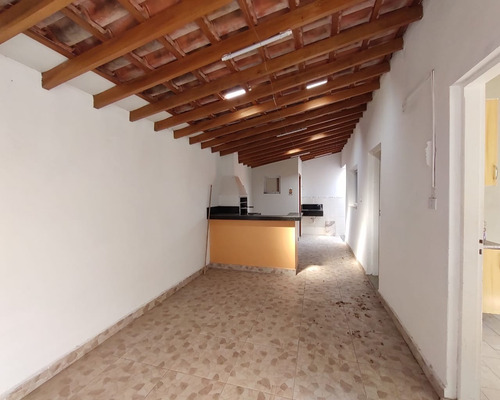Imagem 13 de 16 de Casa 140m² 3 Dormitórios 1 Suíte Itaici Indaiatuba Sp - Ca01078 - 69945985