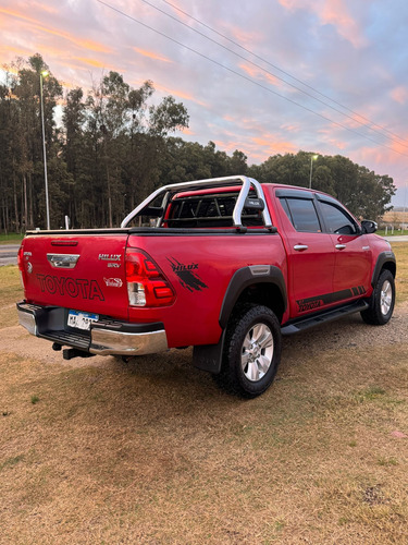 Toyota Hilux SRV 2.7 Cd Srv Vvti 4x2 - A3