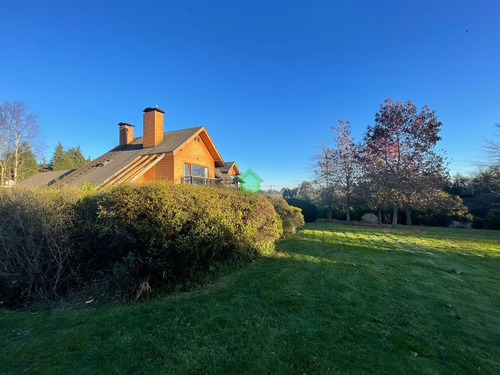 Excelente Casa En Venta De 3 Dorm 3 Baños En Osorno