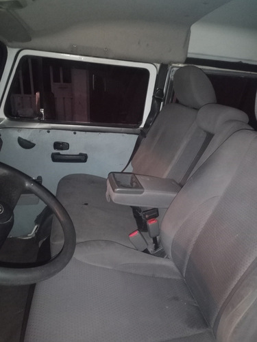 Imagem 3 de 12 de Volkswagen Kombi 2007 1.4 Standard Total Flex 3p
