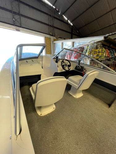 Lancha Nikita 520 Open Con Mercury 60 Hp Elpt 4t