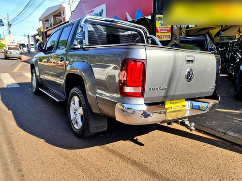 Imagem 4 de 9 de Vw Amarok 3.0 Highline V6 4x4 Automática 2019