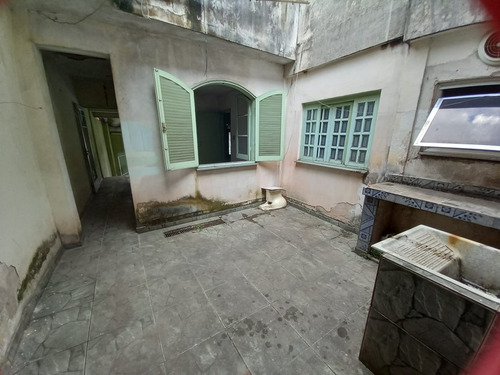 Casa Com 120 De Área Construída