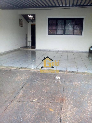 Casa Com 03 Dormitórios, 02 Vagas De Garagem No Bairro Palmares - Ca0480