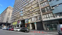 Comprar Alquiler Oficina Piso Entero 700 M2, Varios Baños Y Kitchenettes, Andes Y Av. 18 De Julio, Centro Proximo Ciudad Vieja Plaza Independencia