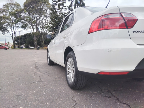 Volkswagen Voyage 1.6 Trendline