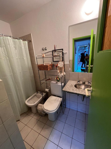 Casa En Venta Cerro De Las Rosas A 20 Metros Del Parque De Las Naciones S/adolfo Orma