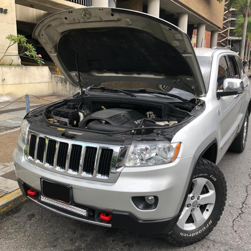 Imagen 15 de 18 de Jeep Grand Cherokee 4x4