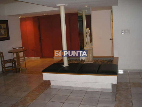 Imagen 22 de 30 de Apartamento En Alquiler Anual