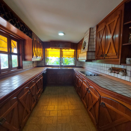 Venta De Casa Mantenida En El Marqués