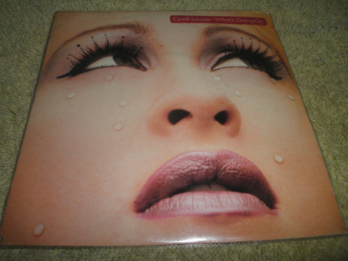 Disco Vinyl 45 Rpm 7'' Cyndi Lauper - What's Going On (1986)