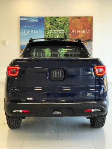 Imagen 9 de 13 de Fiat Toro Ultra 4x4