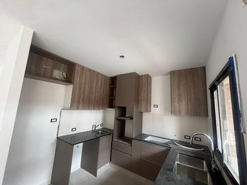 Venta - Departamentos De 2 Dormitorios 2 Baños Barrio Jardín - Parco