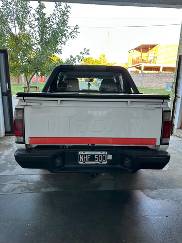 Nissan NP300 2.5 Cabina Doble 133cv 4x2