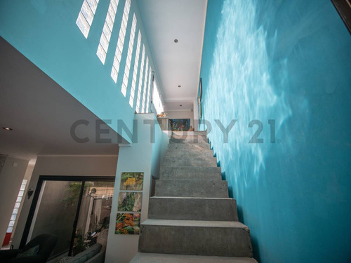 Casa En Venta La Plata