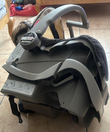 Asiento Para Carro Portabebe Evenflo (Usado)