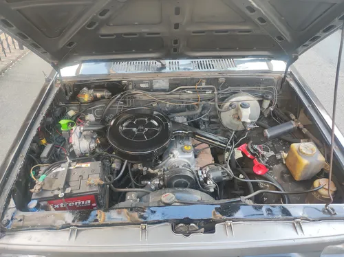 Mazda B2000 2.0 B2000