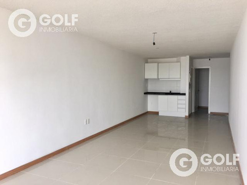 Venta De Monoambiente Con Amplia Terraza Con Renta En Cordón.