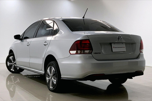 Imagen 10 de 15 de Volkswagen Vento 4 Pts Starline Ta A/ac R-15