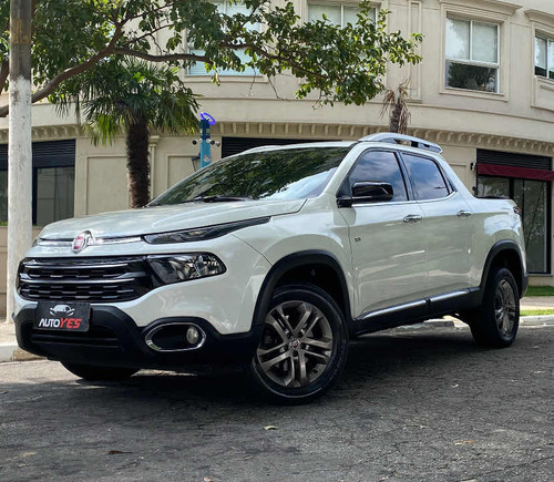 Fiat Toro 2.4 Volcano 16v Flex 4x2 Aut. 4p