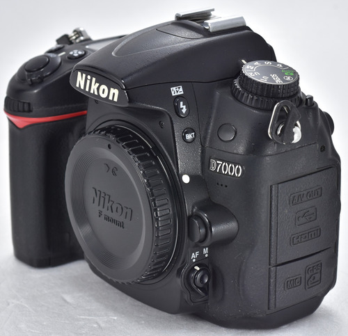  Nikon D7000 (tags D90 D300 D3100 D3200) 82 Clicks + 50 1.8d