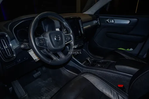 Volvo XC40 T4 Momentum 2.0