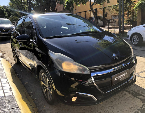 Peugeot 208 1.6 Feline