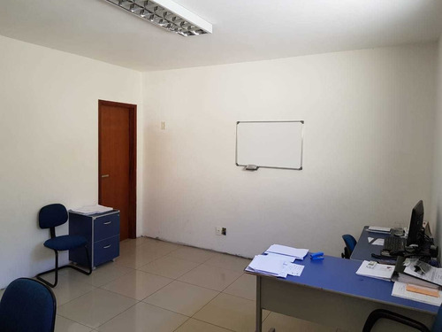 Imagem 2 de 20 de Casa Com 8 Quartos, 1000m2, À Venda - Centro - Lauro De Freitas - Cs-18